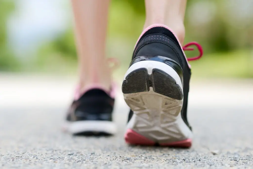 Ein guter Laufschuh hilft Knieprobleme zu verhindern