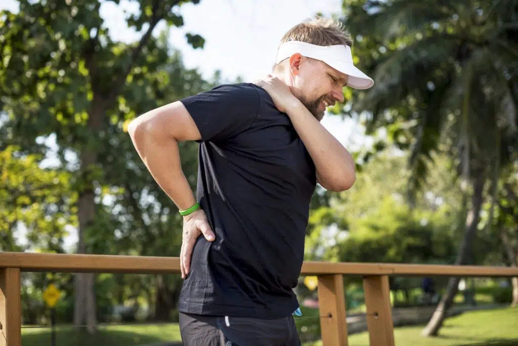 Sicheres Abschlagen: Häufige Golfverletzungen und die besten Tipps von Physiotherapeuten zur Vorbeugung dieser Verletzungen