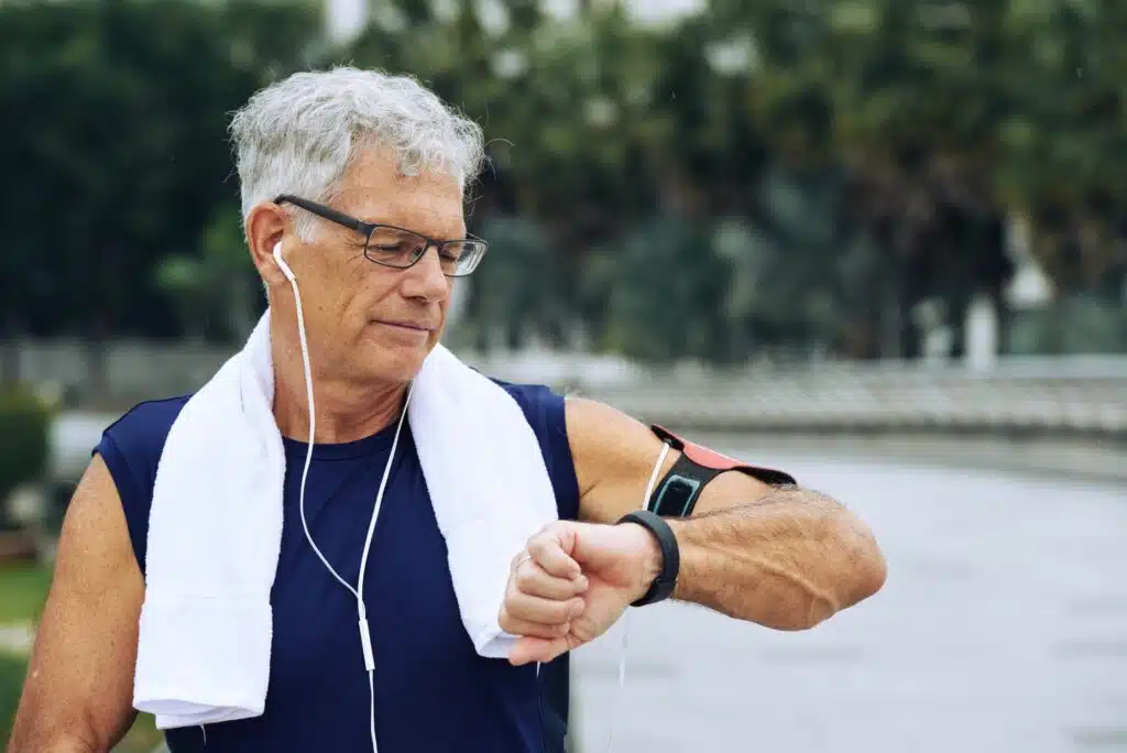 Überprüfung des Fitness-Trackers